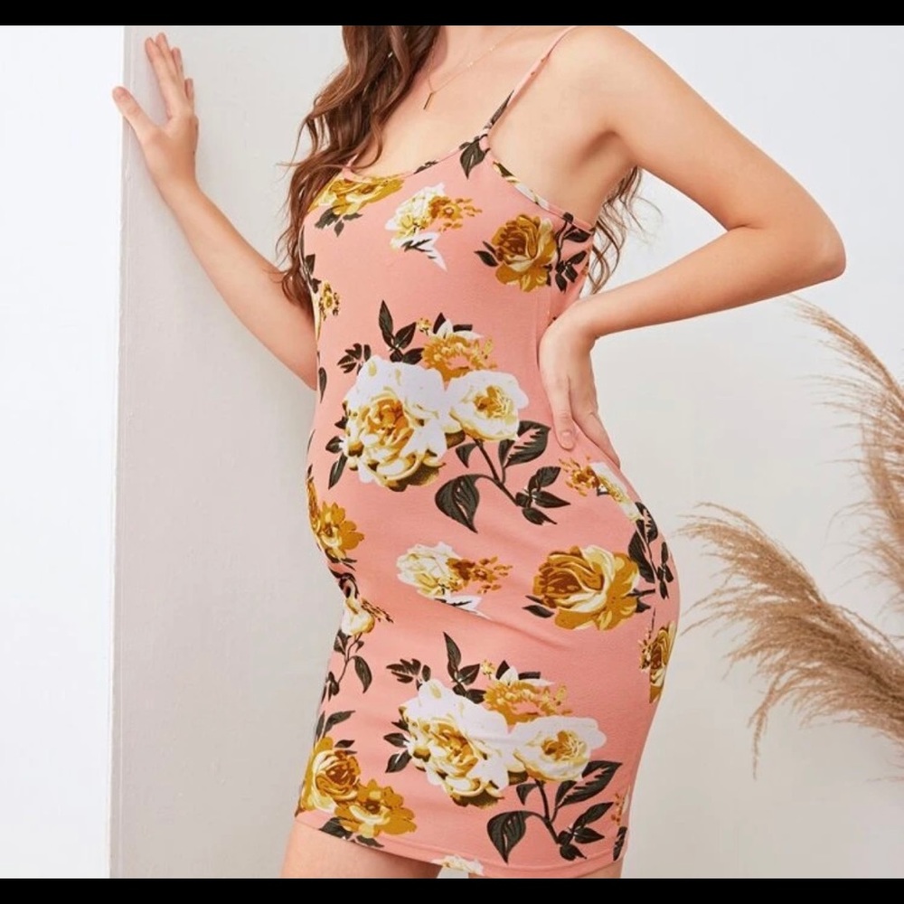 Women’s Maternity Dress  1 Sz Med-Lg and 1 Sz Lg- XLg